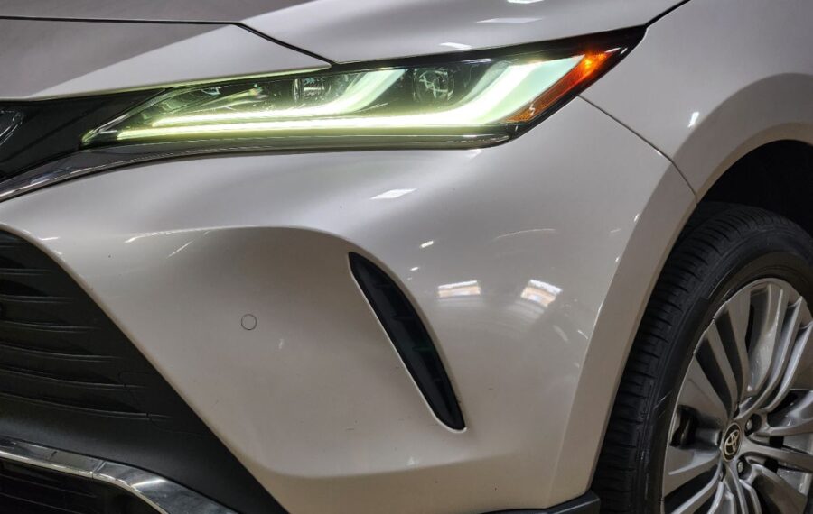 2021 Toyota Venza XLE photo 40