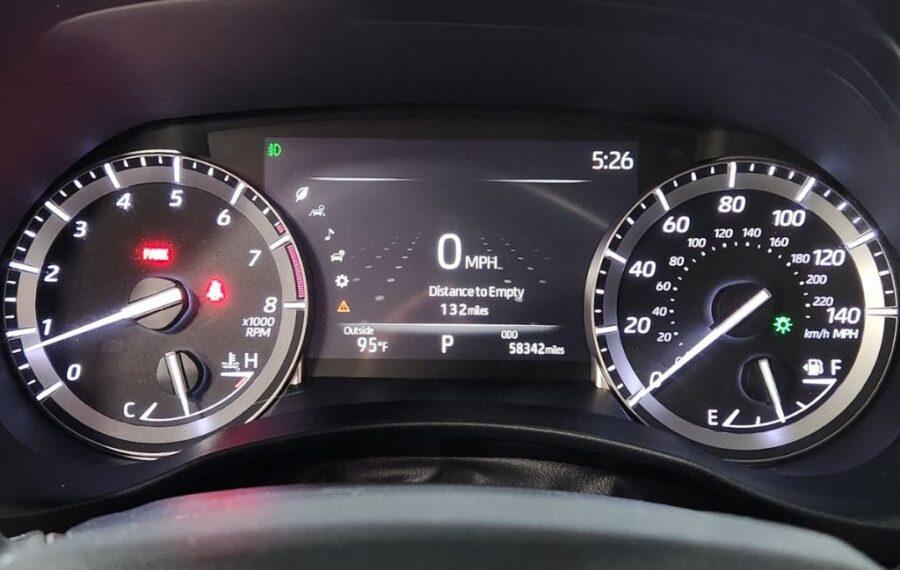 2022 Toyota Highlander XLE photo 24