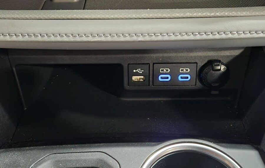 2022 Toyota Highlander XLE photo 27