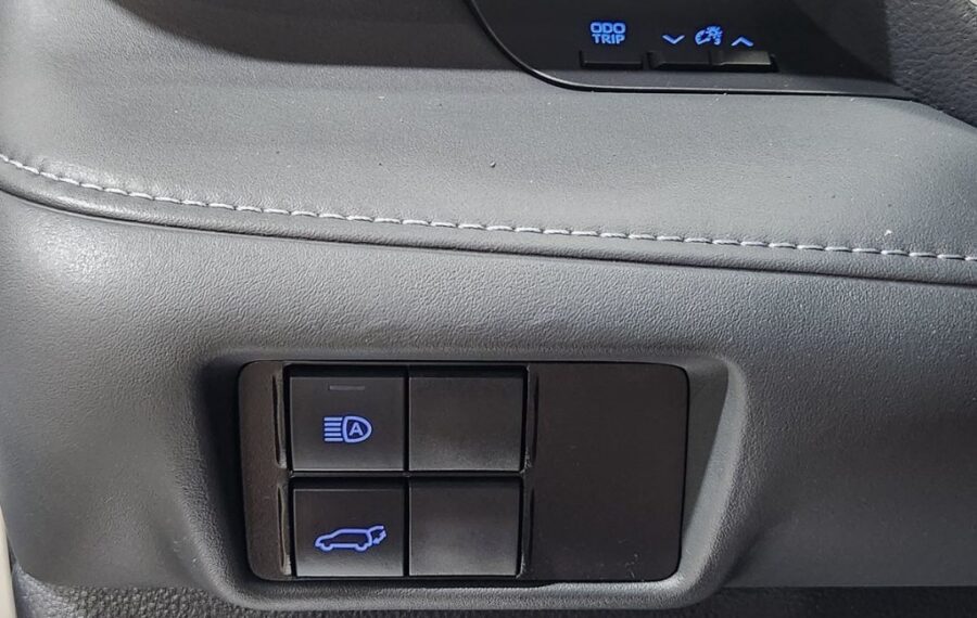 2022 Toyota Highlander XSE photo 16