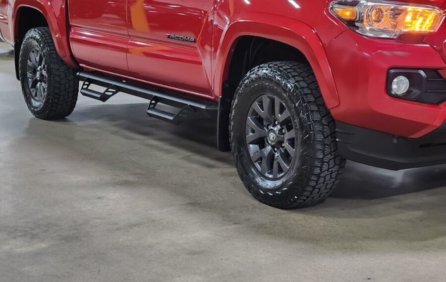 2022 Toyota Tacoma SR5 photo 17