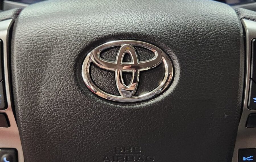2022 Toyota Tacoma SR5 photo 28