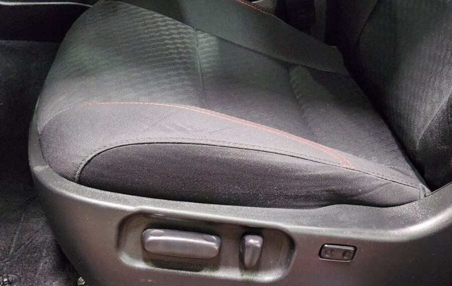 2022 Toyota Tacoma SR5 photo 32