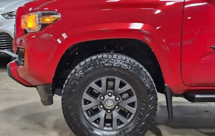 2022 Toyota Tacoma SR5 photo 11