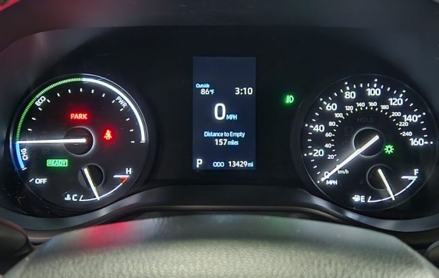 2023 Toyota Sienna XSE / XLE photo 25