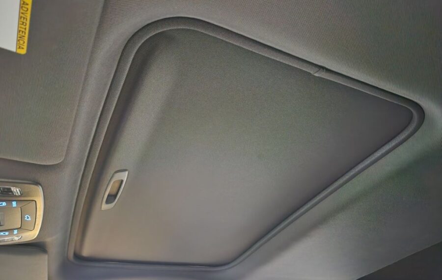 2023 Toyota Sienna XSE / XLE photo 35