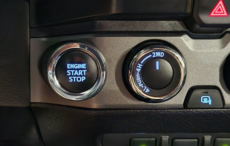 2023 Toyota Tacoma SR5 photo 26