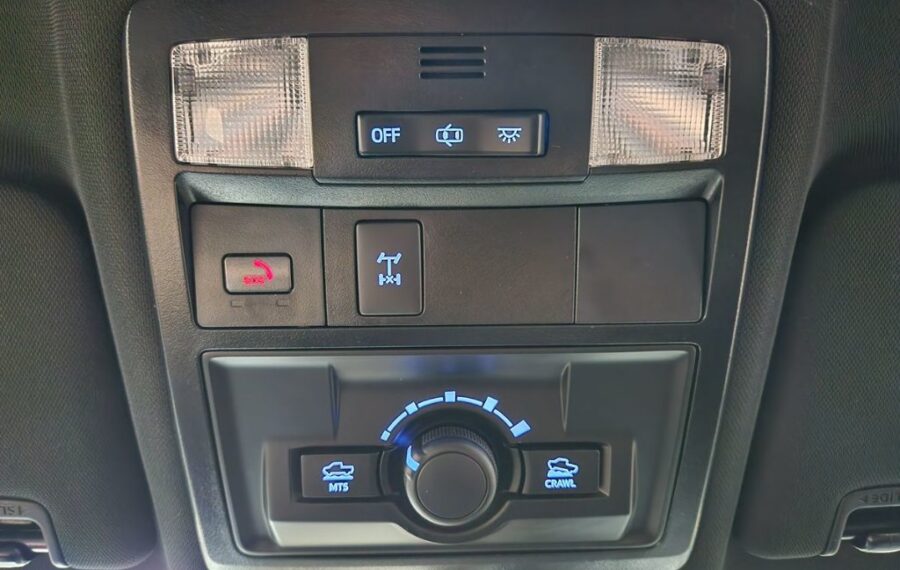 2023 Toyota Tacoma SR5 photo 31