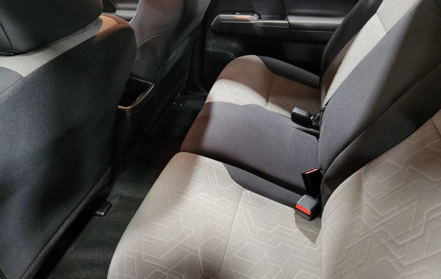 2023 Toyota Tacoma SR5 photo 35