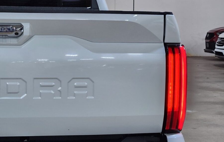 2023 Toyota Tundra Limited photo 14