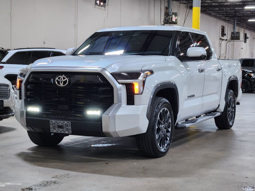 2023 Toyota Tundra Limited main photo