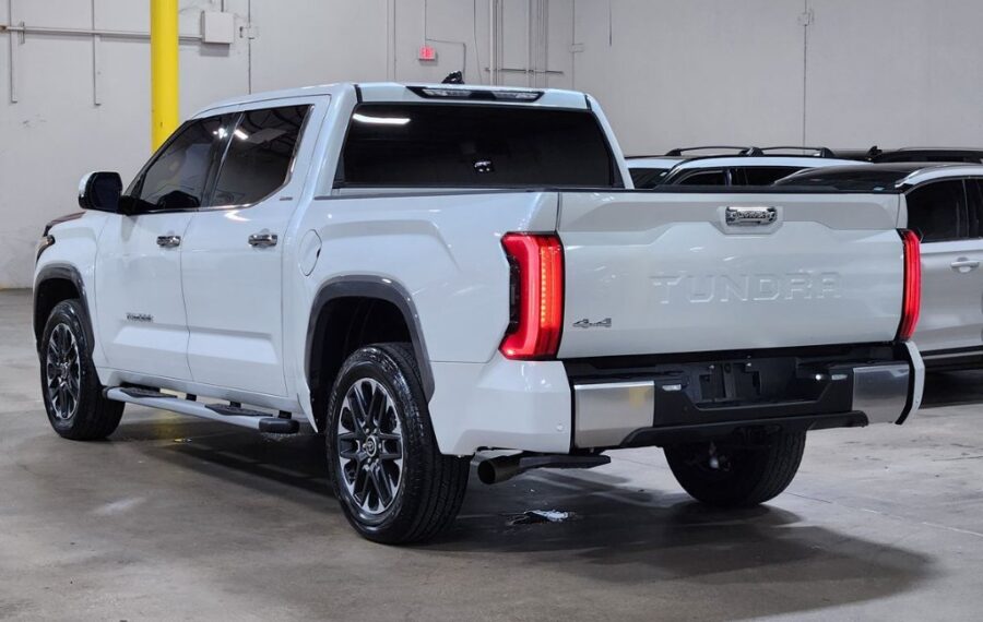 2023 Toyota Tundra Limited photo 5