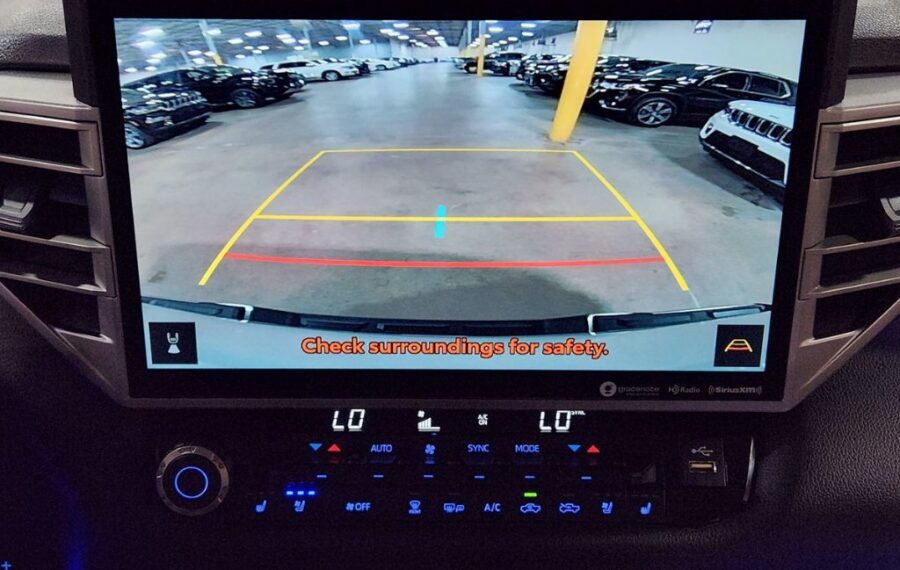2023 Toyota Tundra Limited photo 24