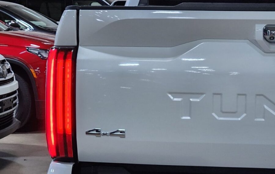 2023 Toyota Tundra Limited photo 12