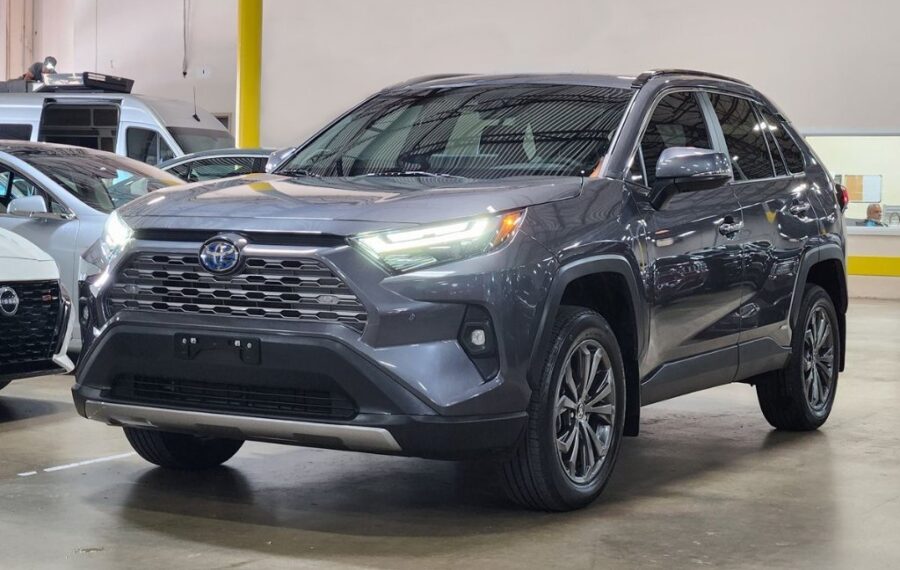 2024 Toyota Rav4 Limited photo