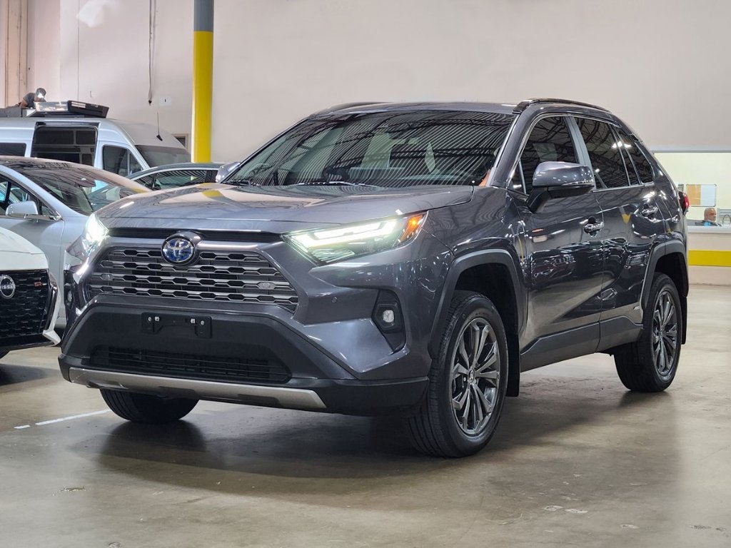2024 Toyota Rav4 Limited main photo