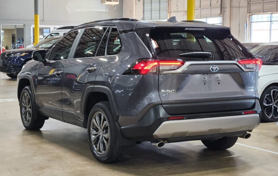 2024 Toyota Rav4 Limited photo 6