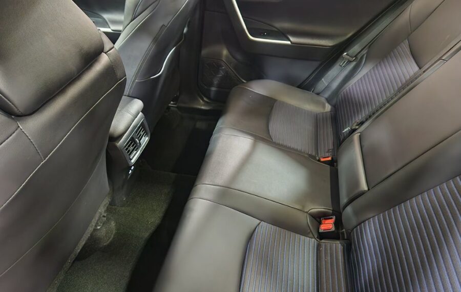 2024 Toyota Rav4 XSE photo 36