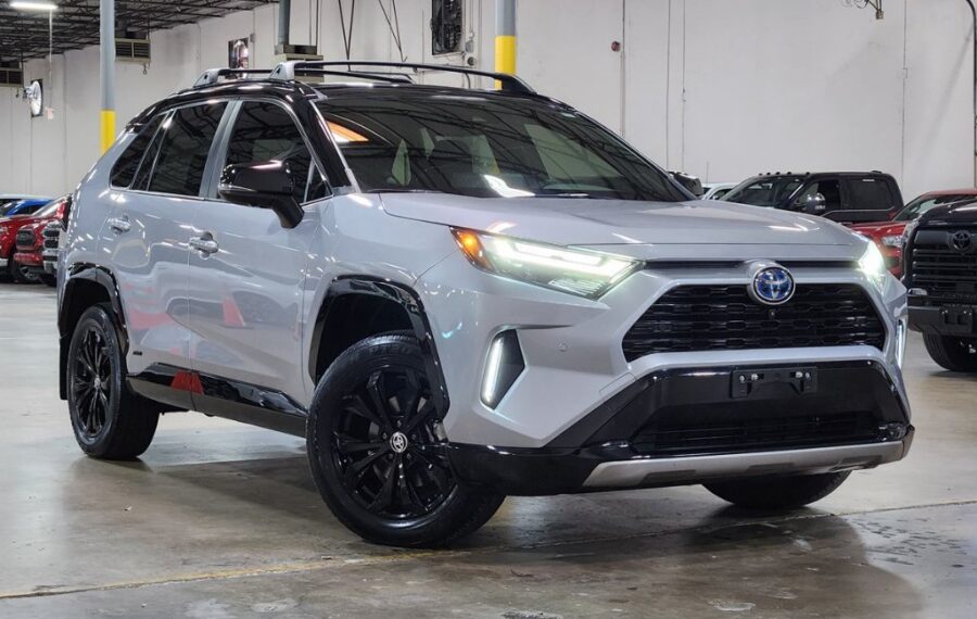 2024 Toyota Rav4 XSE photo 7