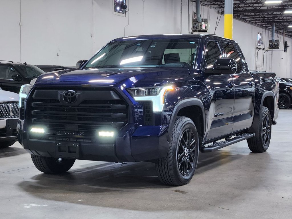 2024 Toyota Tundra Limited main photo