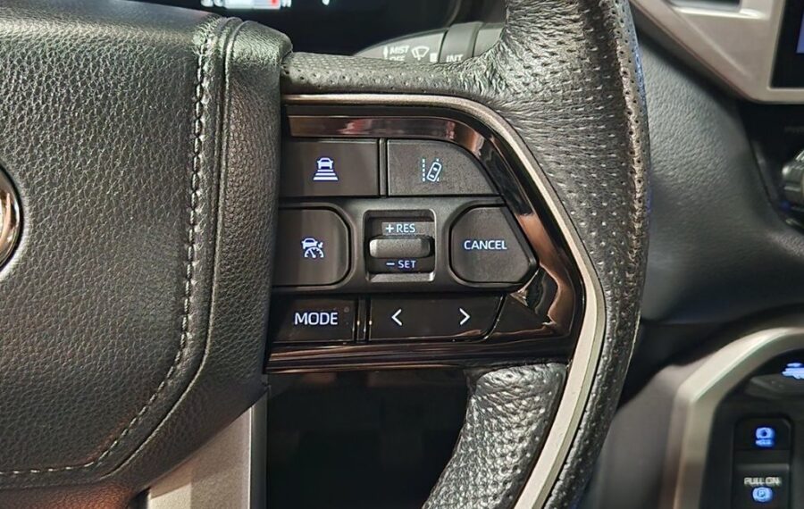 2024 Toyota Tundra Limited photo 33