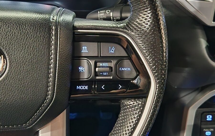 2024 Toyota Tundra Platinum photo 31