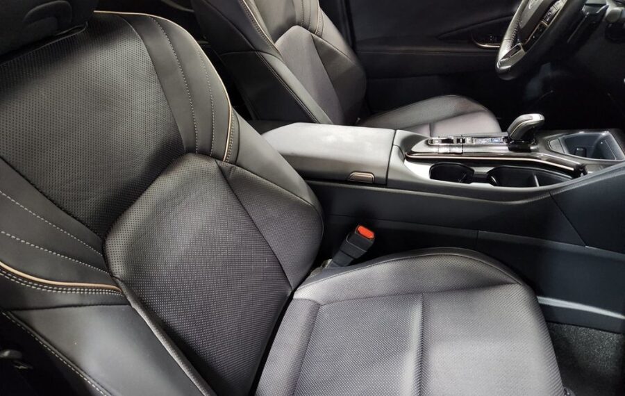 2025 Toyota Crown Signia XLE photo 33