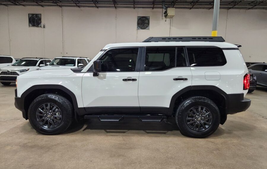 2025 Toyota Land Cruiser 250 Series photo 4