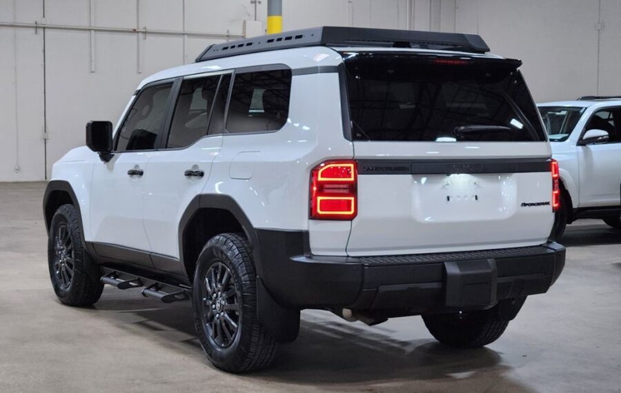 2025 Toyota Land Cruiser 250 Series photo 5