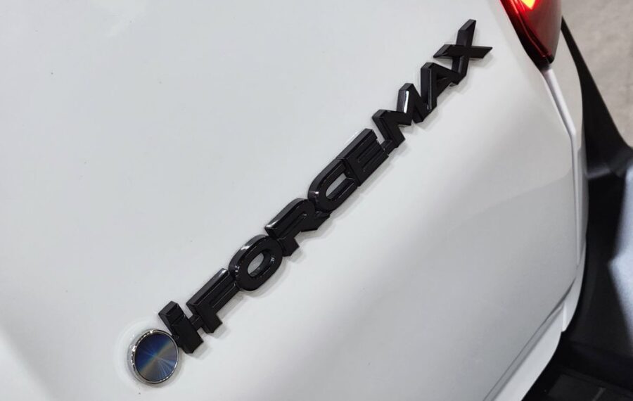 2025 Toyota Land Cruiser 250 Series photo 17