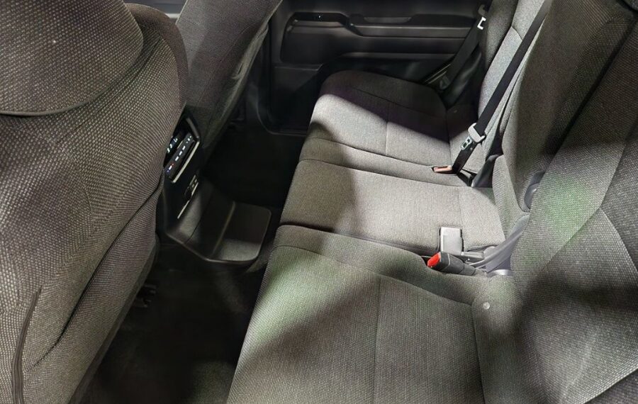 2025 Toyota Land Cruiser 250 Series photo 35