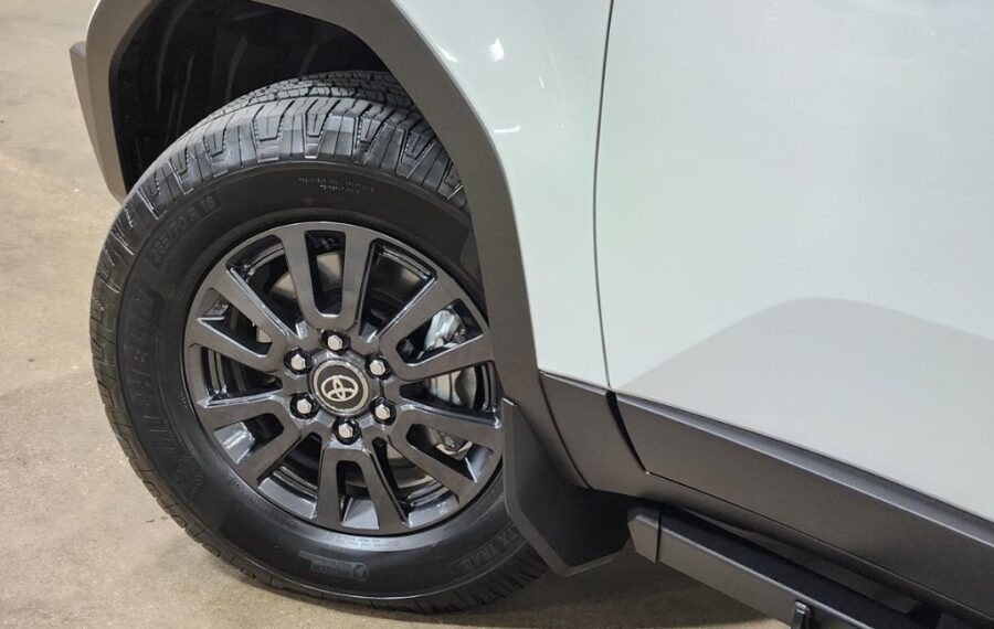 2025 Toyota Land Cruiser 250 Series photo 41