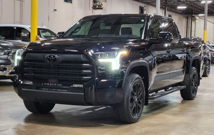 2025 Toyota Tundra Limited photo